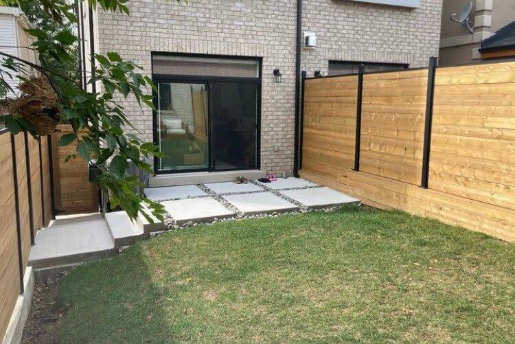Concrete slip fence on aluminum posts in Caledonia