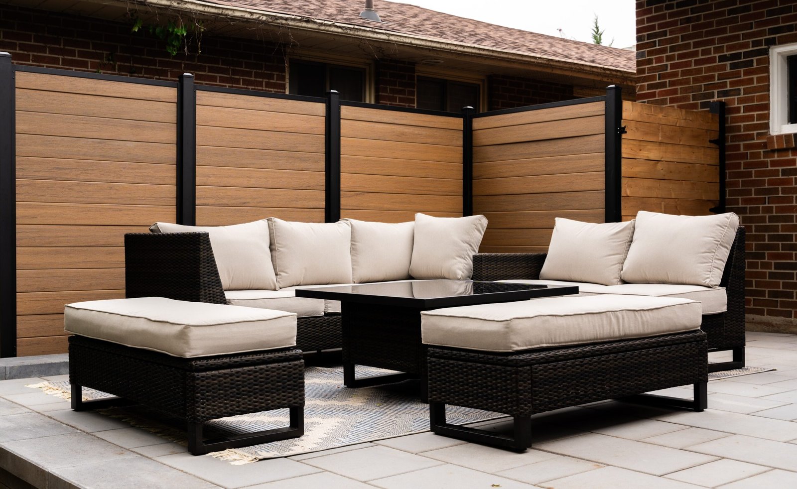 Modern Slip Fence
